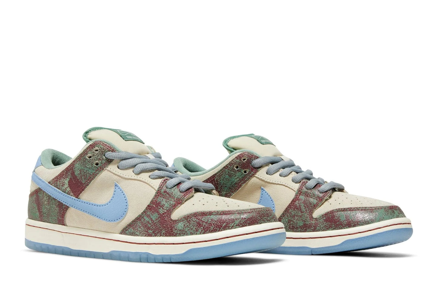 Tênis Crenshaw Skate Club x Nike SB Dunk Low