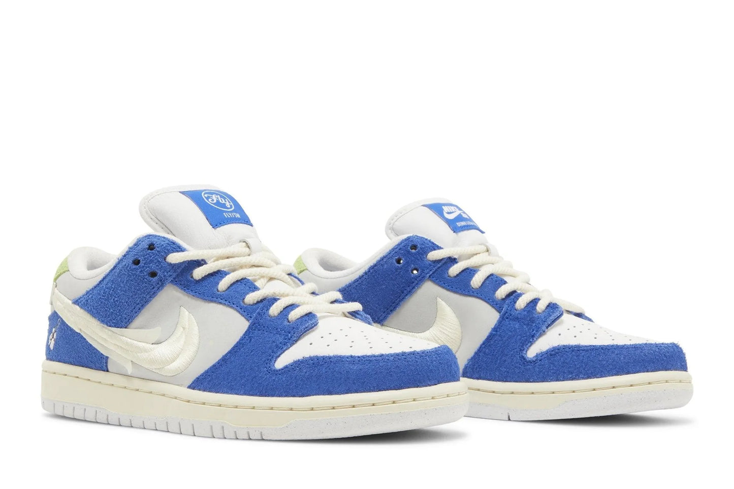 Tênis Fly Streetwear x Nike SB Dunk Low Pro Gardenia