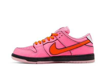 Tênis The Powerpuff Girls x Nike SB Dunk Low Blossom