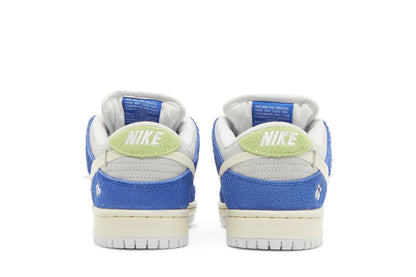 Tênis Fly Streetwear x Nike SB Dunk Low Pro Gardenia