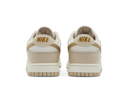 Tênis Nike Dunk Low Phantom Metallic Gold