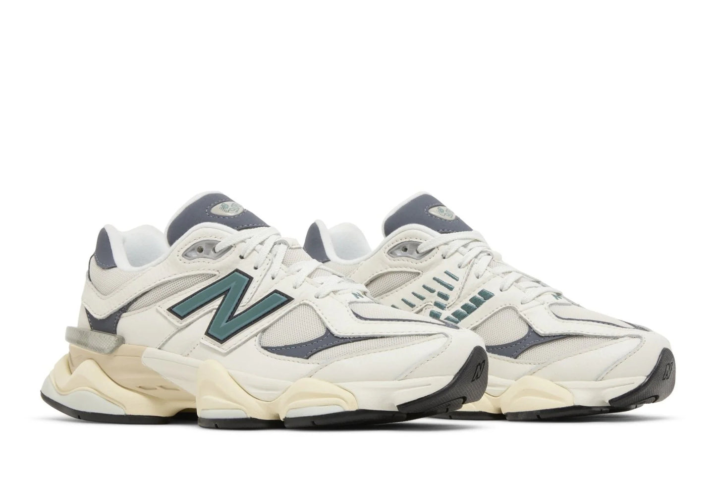 Tênis New Balance 9060 Sea Salt New Spruce Dark Artic Grey