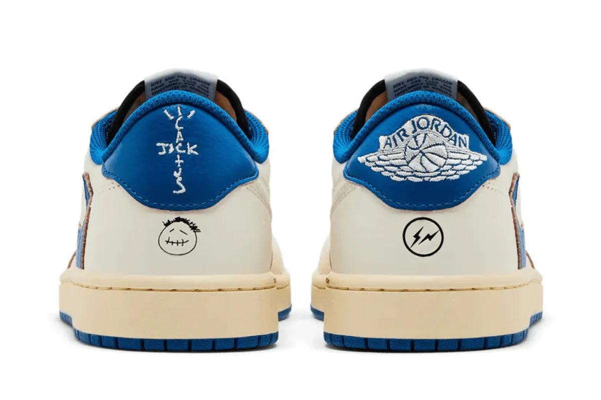 Tênis Nike Air Jordan 1 x Travis Scott Retro Low OG SP Nike Sail Military Blue